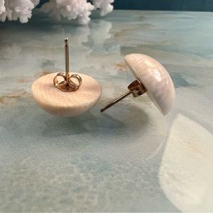 NEIMAN MARCUS Vintage Dome Button Earrings 14k Gold